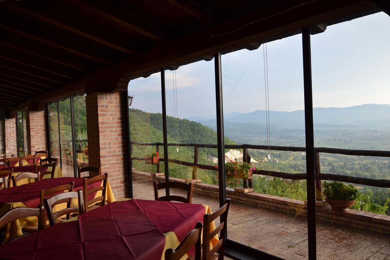 Fattoria Alvaneta Padula Buitenkant foto
