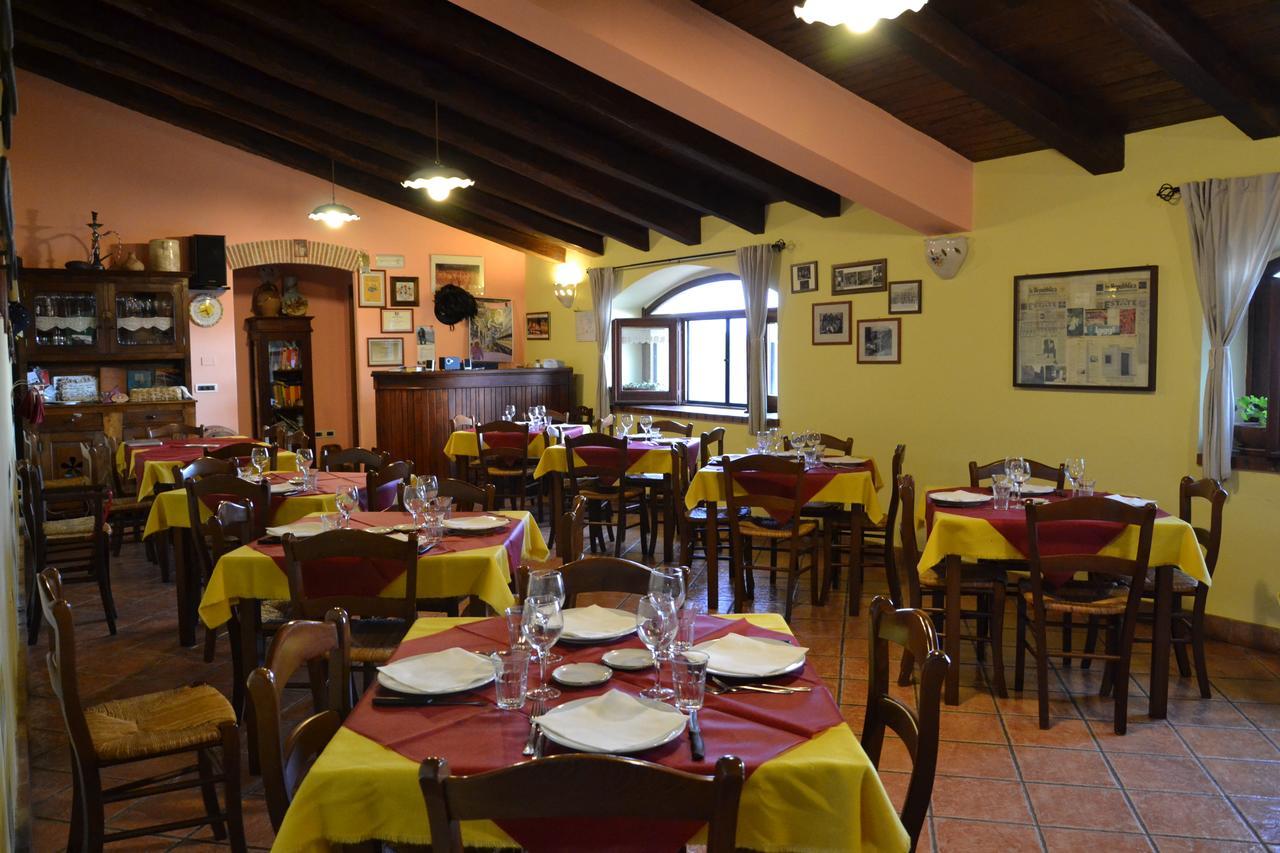 Fattoria Alvaneta Padula Buitenkant foto